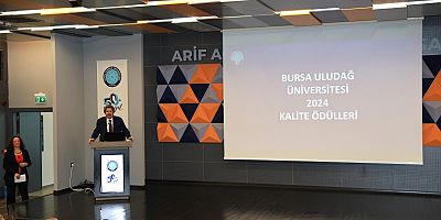 BUÜ’de 2024 Yılı Kalite Ödülleri Sahiplerini Buldu