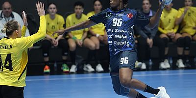 Büyükşehir Belediyespor EHF Avrupa Kupası’nda Tur Kapısını Araladı