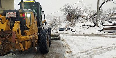 Büyükşehir, Karla Mücadele Çalışmalarını Sürdürüyor