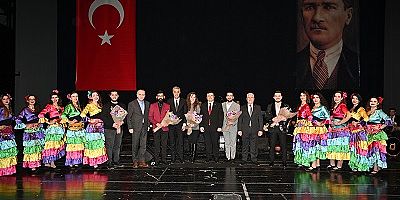 Çalgıcı Mektebi Roman Orkestrası’ndan Muhteşem Konser