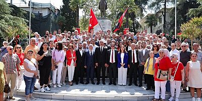 CHP Bursa’dan Coşkulu 30 Ağustos Kutlaması