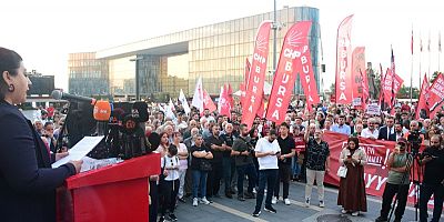 CHP Bursa'dan Kayyum Kararına Tepki: 'Mahkemenin Kararını Tanımıyoruz'