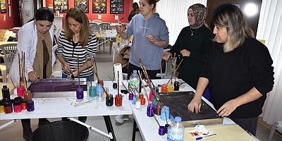 Ebru Sanatı Karacabey'de Hayat Buluyor