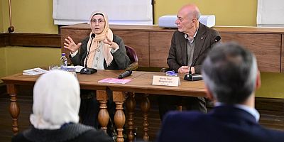 Eleştirel Düşüncenin Merkezi Yıldırım