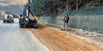 Gemlik Belediyesi'nden Asfalt ve Kaldırım Atağı