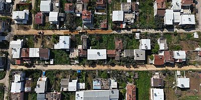 Gemlik Belediyesi’nden Kumsaz 505-506 No’lu Sokak’ta Zemin İyileştirme Çalışması