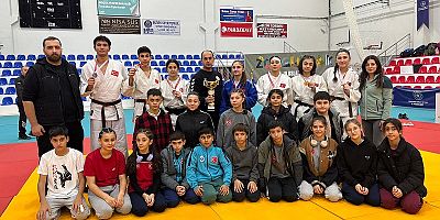 Gemlik Belediyespor Judocuları Şampiyon