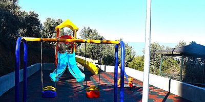 Gemlik'te Çocuk Parkları Tertemiz