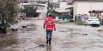 Gemlik'te Sağanak Taşkınına Başkan Müdahalesi 