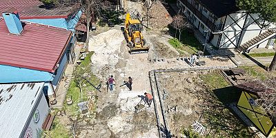 Gemlik’te Yollara Asfalt ve Taş Parke