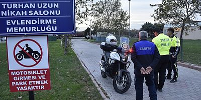 Karacabey Atatürk Kültür  Park'ına Motosikletle Giriş Tamamen Yasaklandı 