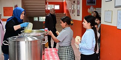 Karacabey Belediyesi’nden Eğitime ve Çevreye Destek