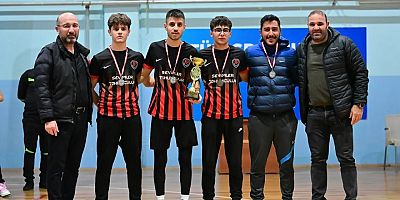 Karacabey'de Ayak Tenisi Coşkusu