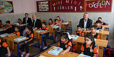 Karacabey’de Yeni Eğitim Yılı İlk Ders Zili Coşkusu