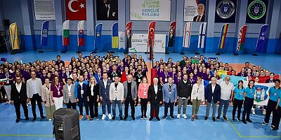 Kardeş Şehirler Voleybol Turnuvası Başladı