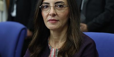 Kayışoğlu: Halk Açken Şatafatlı Toplantılara Karşıyız