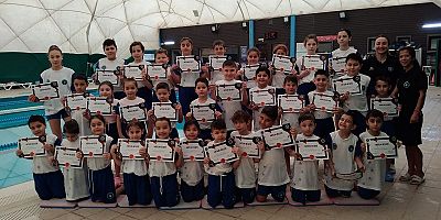 Kış Okullarında Sertifika Heyecanı