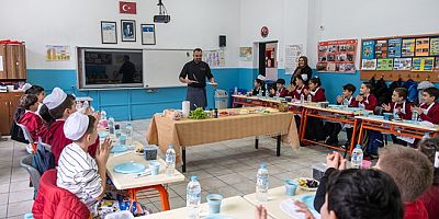 Marmarabirlik Minik Şeflerle Sağlıklı Nesiller Yetiştiriyor