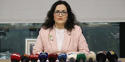 Mimarlar Odası Bursa Şubesi Yönetim Kurulu Başkanı Şirin Rodoplu Şimşek'ten Dedikodulara Açıklama  