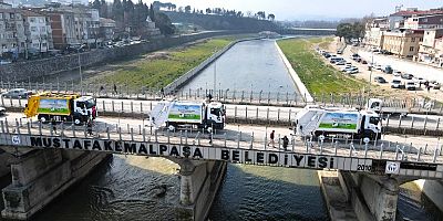 Mustafakemalpaşa Belediyesi'nin Temizlik Hizmetleri Araç Filosu Hayırlı Olsun