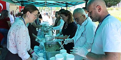 Nilüfer Belediyesi’nden Şehit ve Gazi Yakınlarına Aşure İkramı