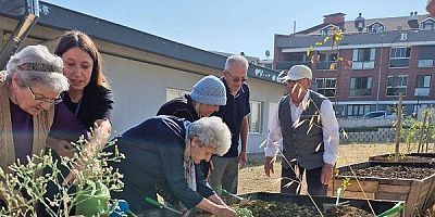 Nilüfer’de Alzheimer Farkındalığına Fidelerle Destek