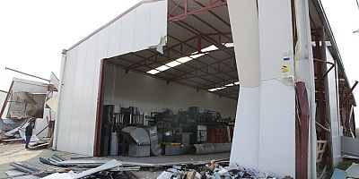 Nilüfer’de Kaçak Yapı Yıkıldı