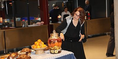 Nilüfer’de Yeni Yılın Kokusu, Lezzeti ve Müziği Konuşuldu