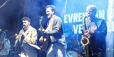 Nilüfer Genç Caz Evrencan Gündüz İle Final Yaptı