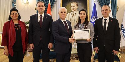 Örnek Güvenlik Görevlisine Başkan Bozbey’den Tebrik