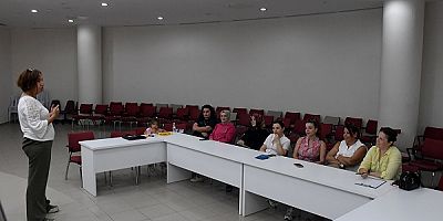 Osmangazi Belediyesi’nden Velilere Özel Kitap Atölyesi