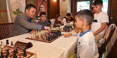 Osmangazi’de Cumhuriyet Ruhu Satranç Turnuvasıyla Canlandı