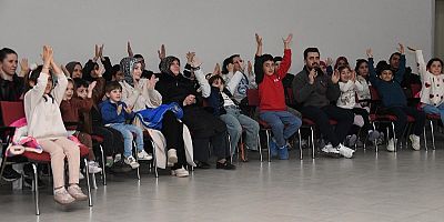 Osmangazi’de Ramazan Etkinlikleri Çocukların Yüzünü Güldürdü