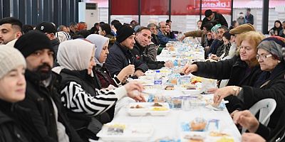 Osmangazi’nin İftar Sofraları Dolup Taşıyor