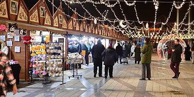 ‘Osmangazi Ramazan Sokağı’ Kapılarını Açtı 