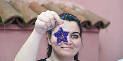 Osmangazili Kadınlar Hemcinsleri İçin Hediye Anahtarlık Üretiyor