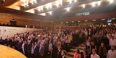 ‘Sürdürülebilirlik Konferansı’  Bursa Merinos Atatürk Kongre ve Kültür Merkezi’nde  Büyük İlgi İle Gerçekleştirildi