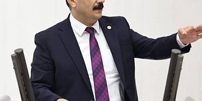 Türkoğlu Çip Soygununu Mecliste Protesto Etti