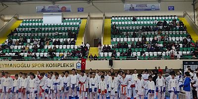 Yıldırım'da Cumhuriyet Bayramı Karate Kupası