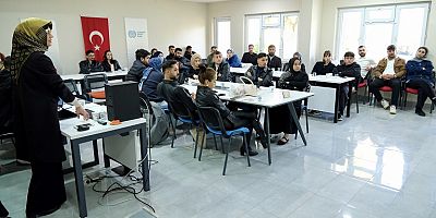 Yıldırım'da Kadına Yönelik Şiddetle Mücadele Eğitimi