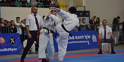 Yıldırım'da Karate Rüzgarı