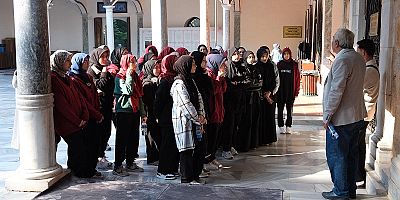 Yıldırımlı Gençlerle Tarihi Yolculuk